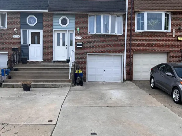 3257 Morning Glory Rd, Philadelphia, PA 19154