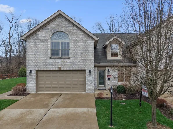 5034 Dana Dr, Clairton, PA 15025