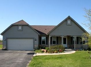 N177 Summer Hill Ct, Watertown, WI 53098