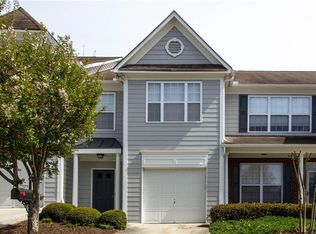 6264 Shoreview Cir, Flowery Branch, GA 30542