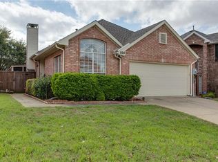 934 Winterstone Dr, Lewisville, TX 75067