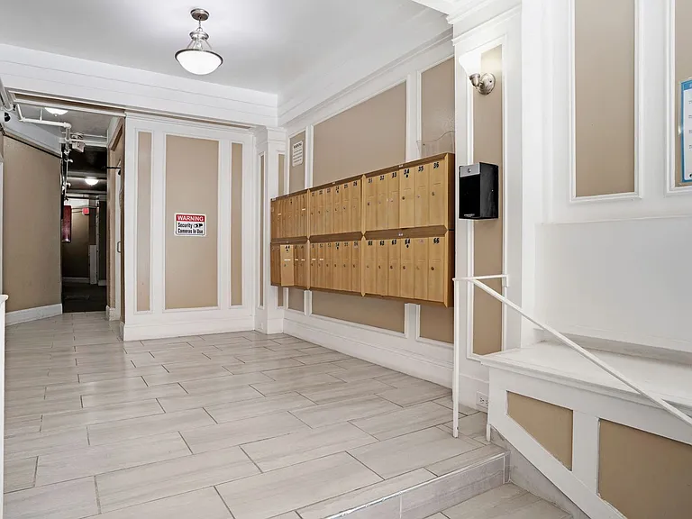 621 Taylor St — Photo 45