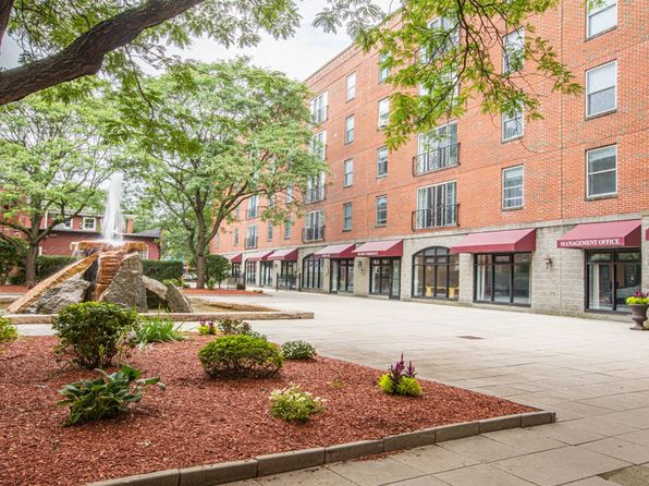 20 Hampton Ave APT 505