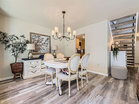 4th image of 2437 S Victor Street #A