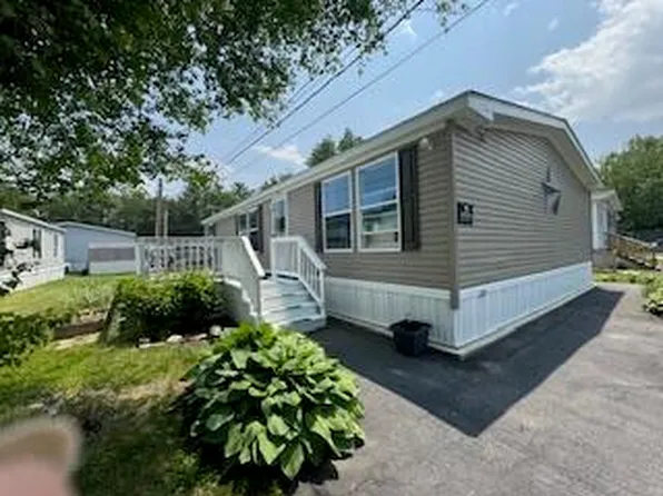 15 Pond Drive, Brunswick, ME 04011