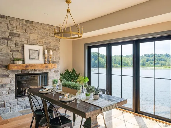 8 Icehouse Drive, Saugerties, NY 12477