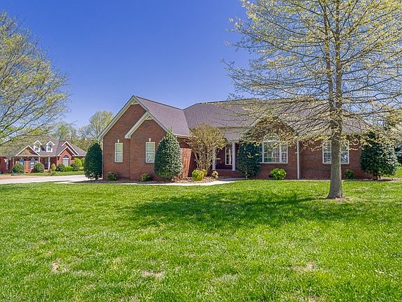 2nd image of 355 Emily Ct