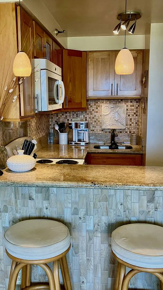 2916 Date Street, 22E - #22E — Photo 4