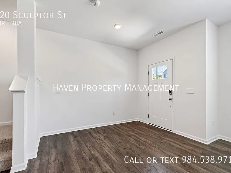 920 Sculptor St — Photo 4