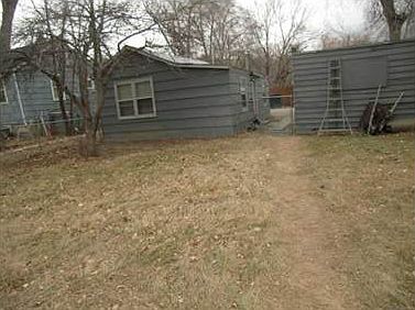 2nd image of 927 N 23rd St
