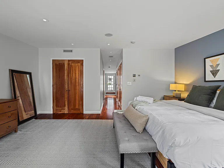 47 Irving Pl #1A — Photo 38