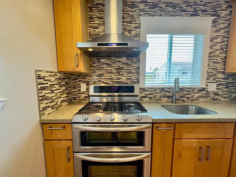 1342 Hearst Ave #A — Photo 15