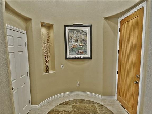 5th image of 10485 Heritage Park Ave
