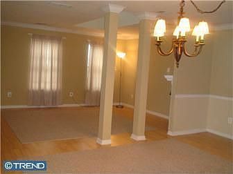 5th image of 108 Riverbirch Cir