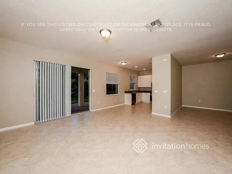 7866 Jewelwood Dr — Photo 5