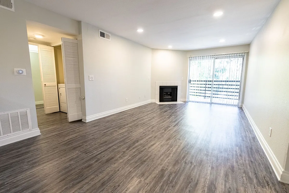 Floor plan 103
