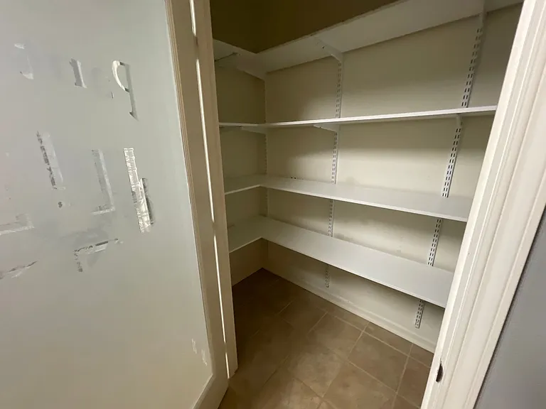 228 Winchester Creek Ave — Photo 29