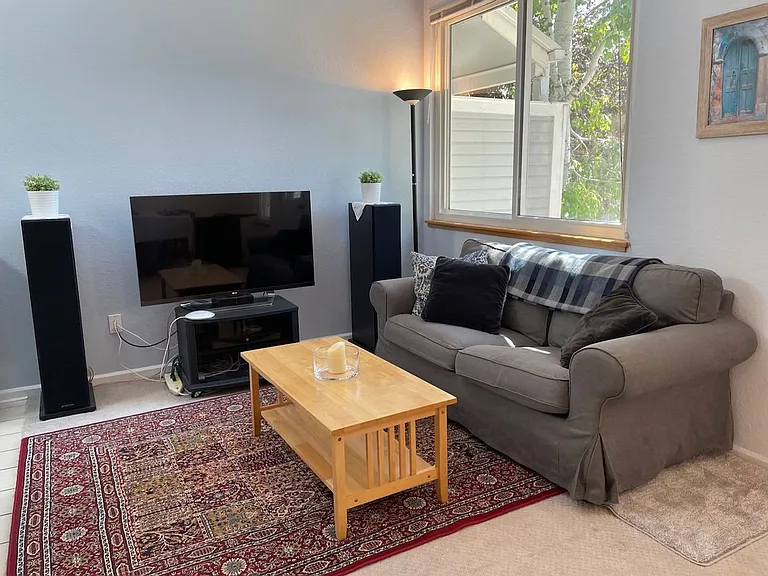 384 Owl Dr — Photo 8