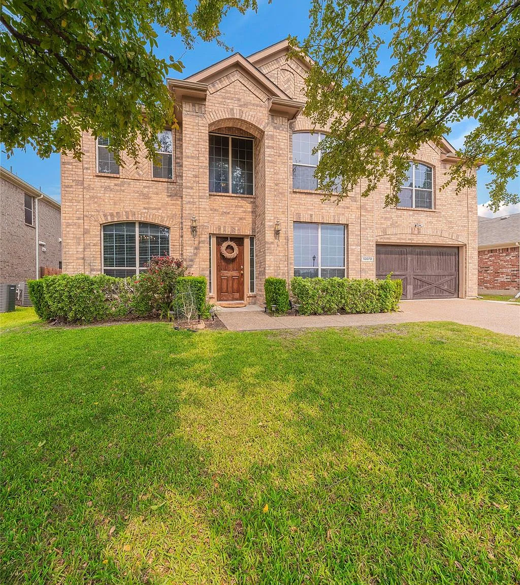 10070 Teal Hollow Dr — Photo 1