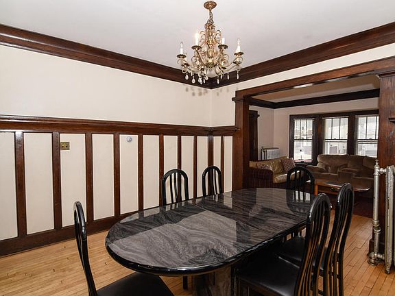 5th image of 2953 N Frederick Ave #2955