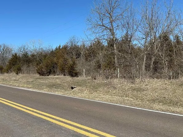 13866 SW 89th St, Harveyville, KS 66431