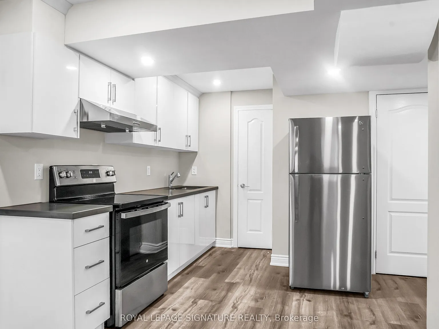 2 bed, $1,950 — Photo 4