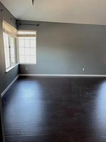 267 Clearwood Ave — Photo 11