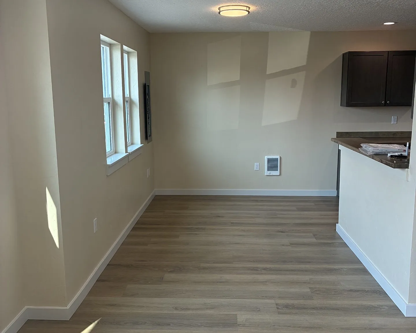 3 bed, 1600 sqft, $1,550 — Photo 3