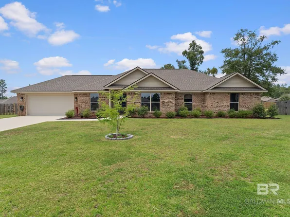 10152 Heartwood Ct, Bay Minette, AL 36507