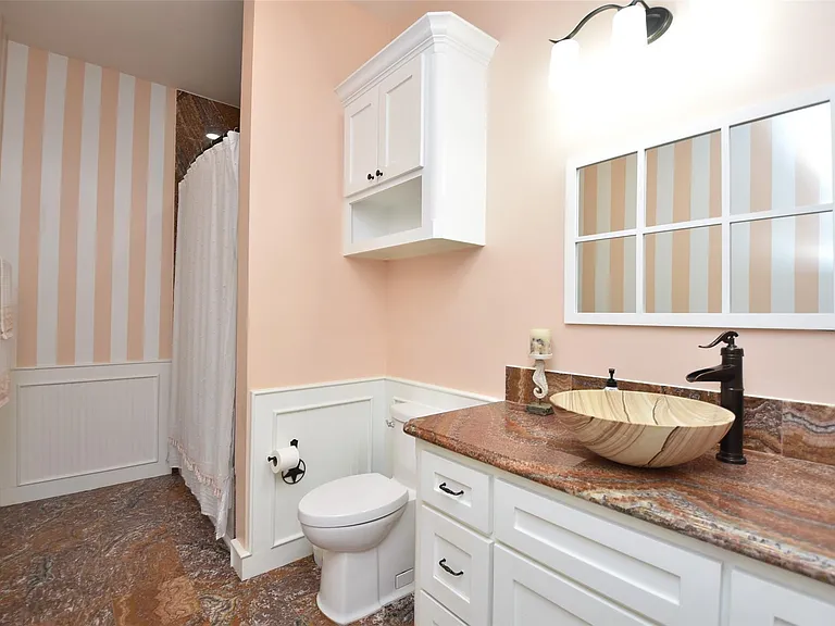 825 Grubbs Rd — Photo 28