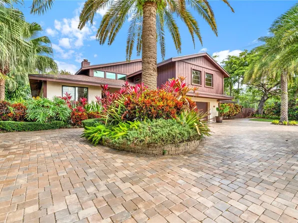 8201 SW 186th St, Cutler Bay, FL 33157