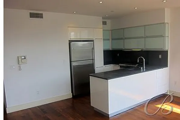 Sold by Bellmarc Realty | media 20