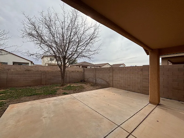 5558 Wilder Dr — Photo 19