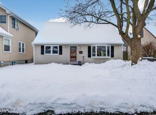 522 7th Avenue, Troy, NY 12182