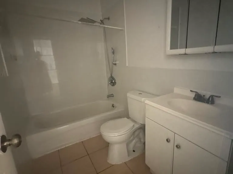 1251 Milton Pl #3 — Photo 3