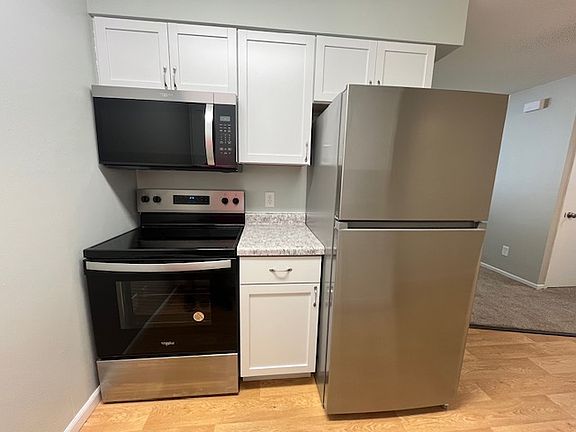 2nd image of 303 Birch St #8