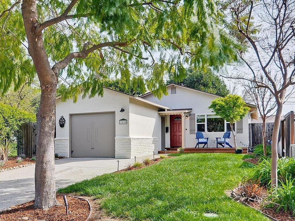 1st image of 3434 Cabrillo Ave