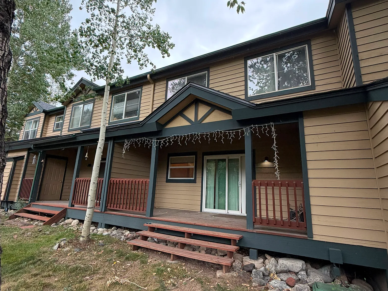 3 bed, 2.5 bath, 1320 sqft, $4,000 — Photo 1