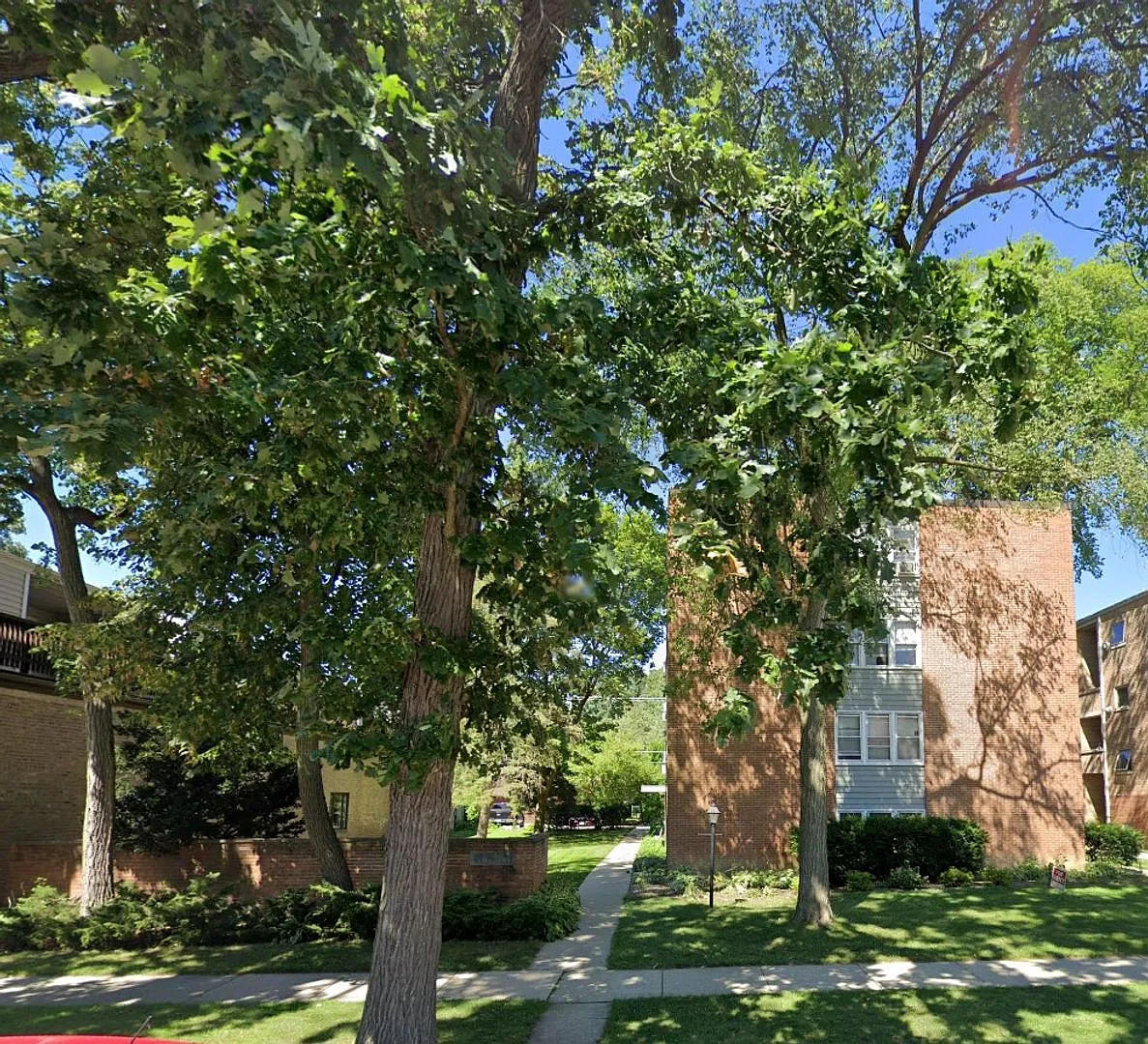 1 bed, 800 sqft, $1,695 — Photo 1