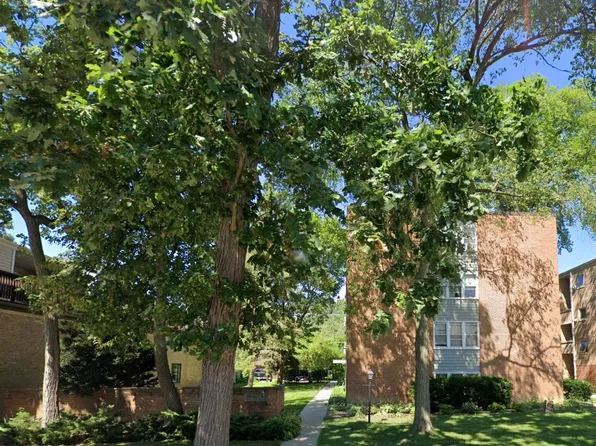 2725-27 Central St #2N, Evanston, IL 60201