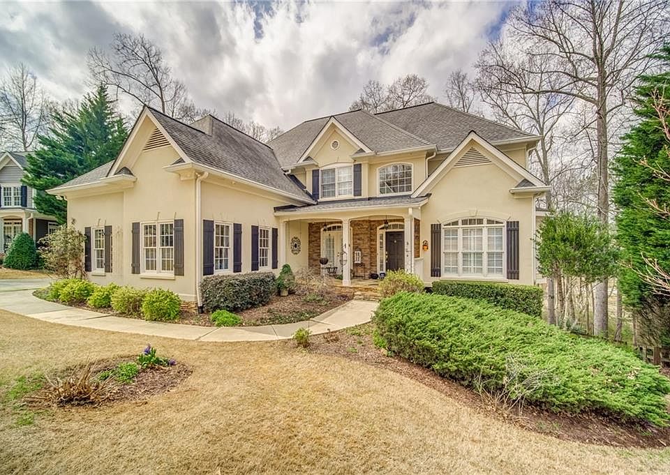 1st image of 215 Jeffrey Dr