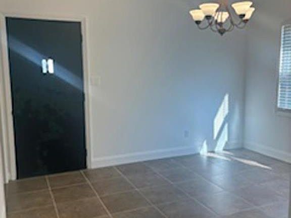 3rd image of 2543 Wimsatt Ct