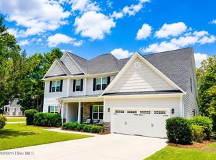 955 Grandview Dr, Hampstead, NC 28443