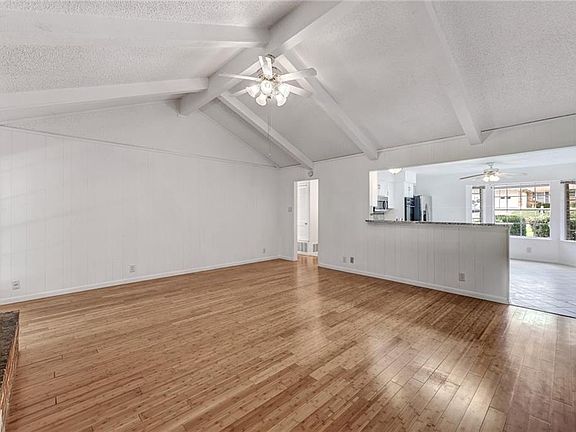 5th image of 7111 Scenic Brook Dr