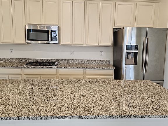 4th image of 17334 S Nicholas Falls Dr