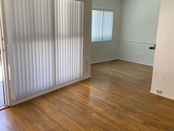 4th image of 1008 N Normandie Ave APT 4