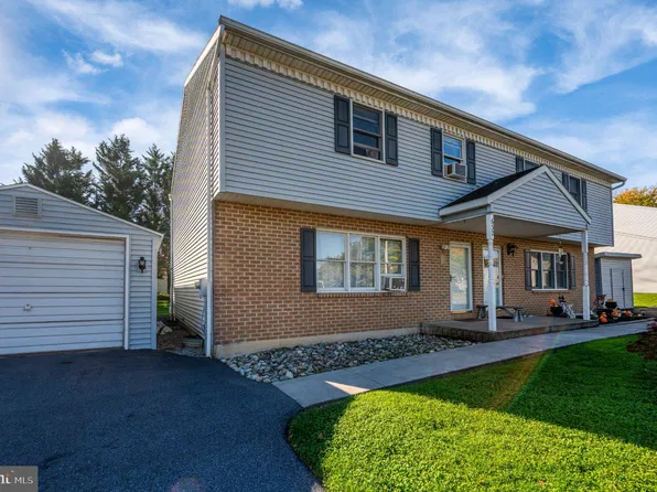 632 Leesport Ave, Leesport, PA 19533