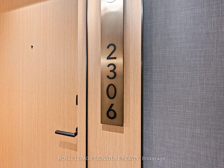 60 Central Park Dr #2306 — Photo 9