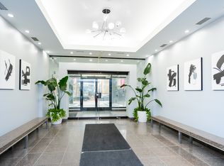 Hargrave Place, Winnipeg, MB R3C 3T9