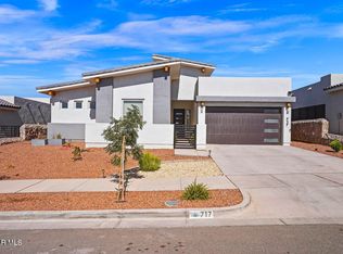 717 Chatham Pl, El Paso, TX 79928